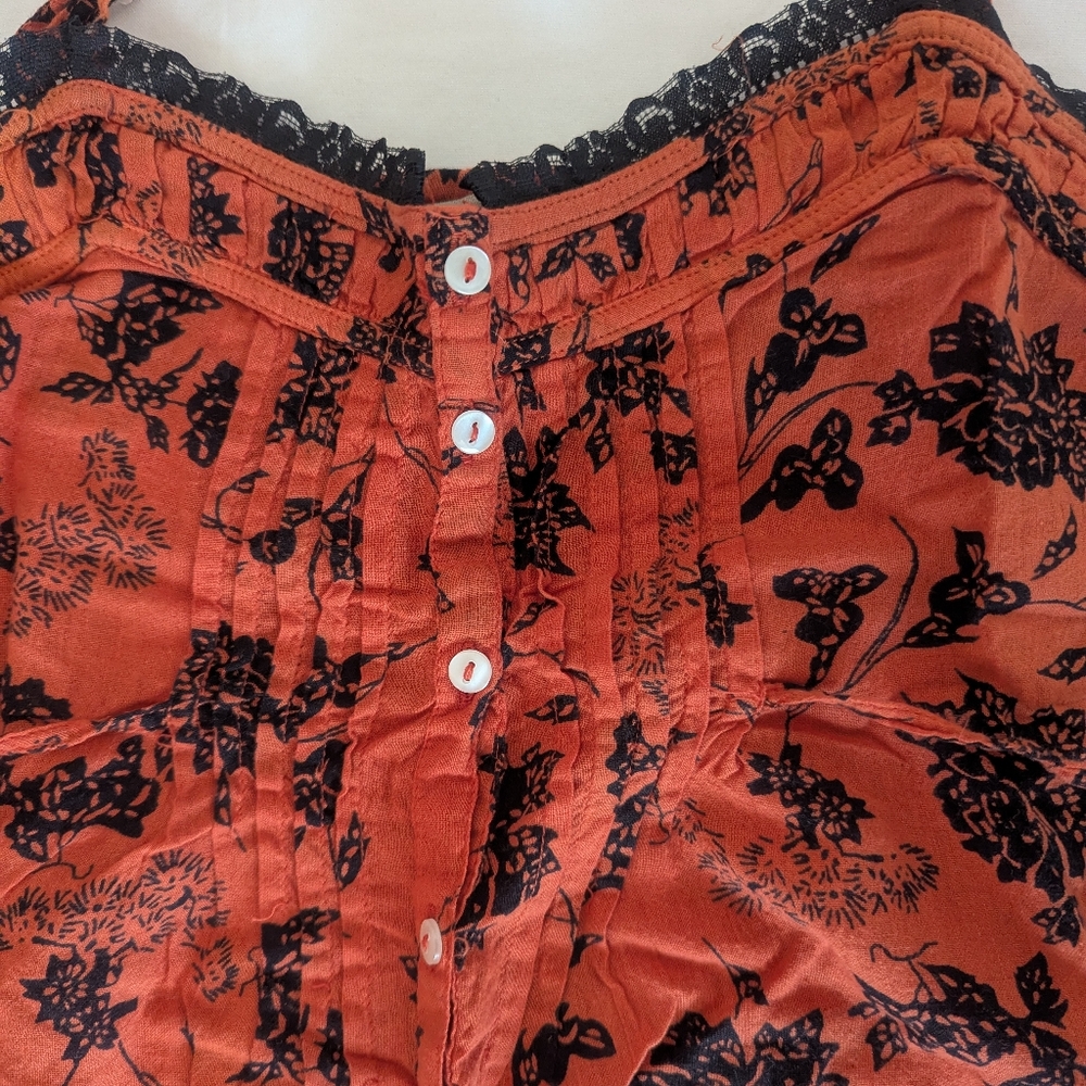 Romantic Boho Style Top Red Black Floral Print cotton lace Aviva Small